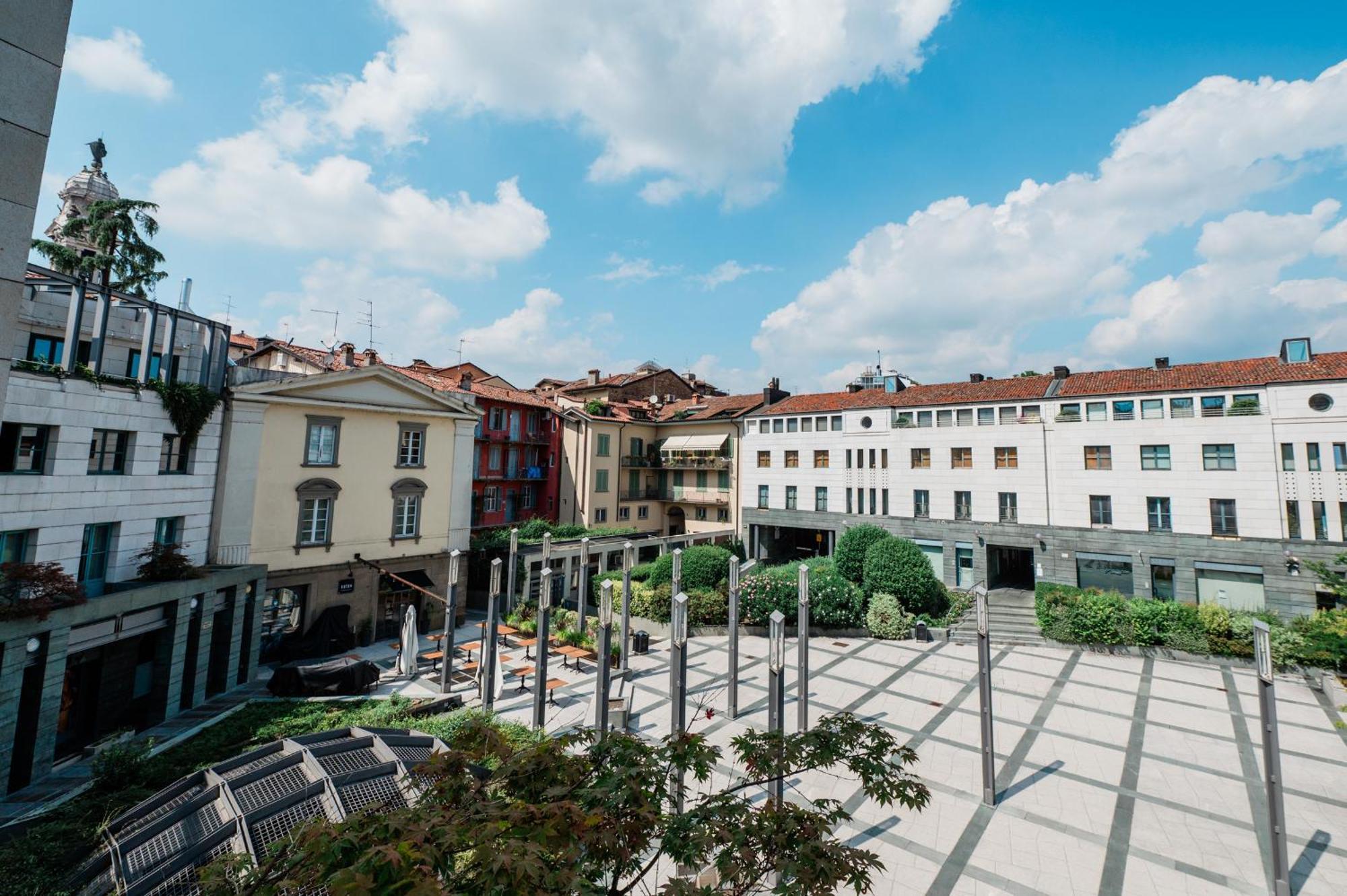 P&P Luxury Apartment Bergamo Exterior photo